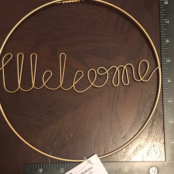 Round Gold “Welcome” Iron Wall Decor Sign, 8 in. - Picture 7 of 16